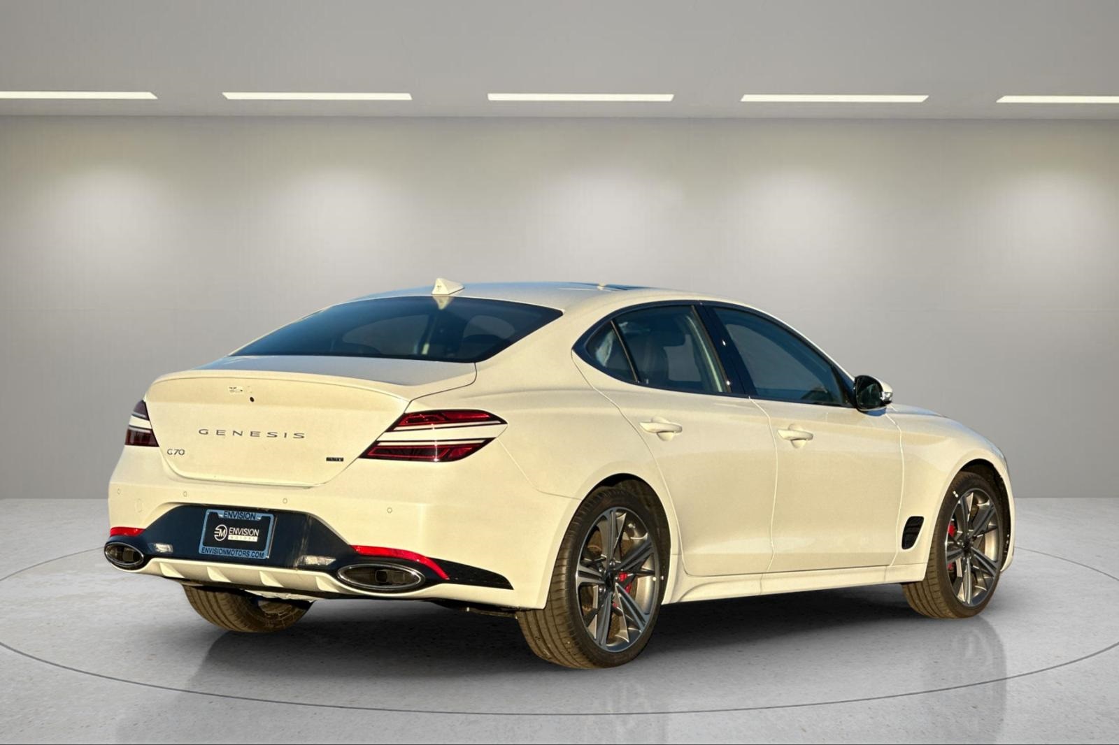 2025 Genesis G70 3.3T Sport Advanced photo 3