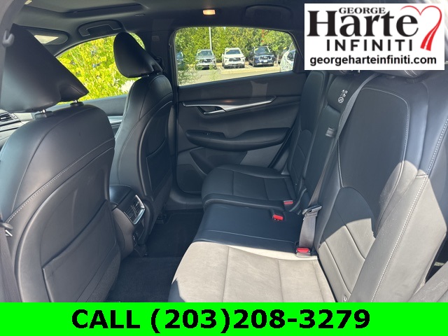 2022 Infiniti QX55 Luxe photo 13