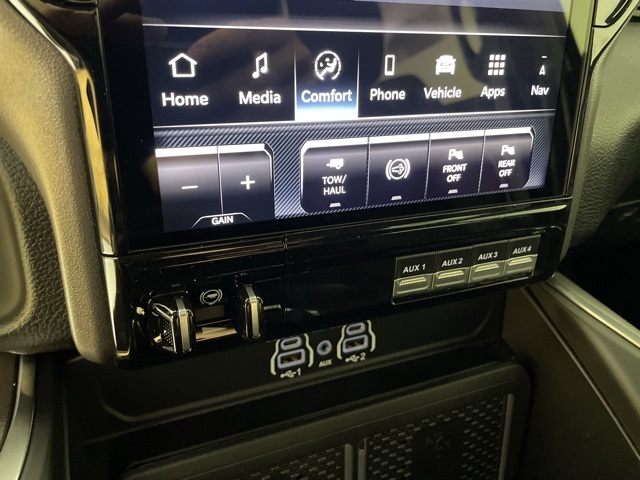 2026 Ram 3500 Laramie photo 34