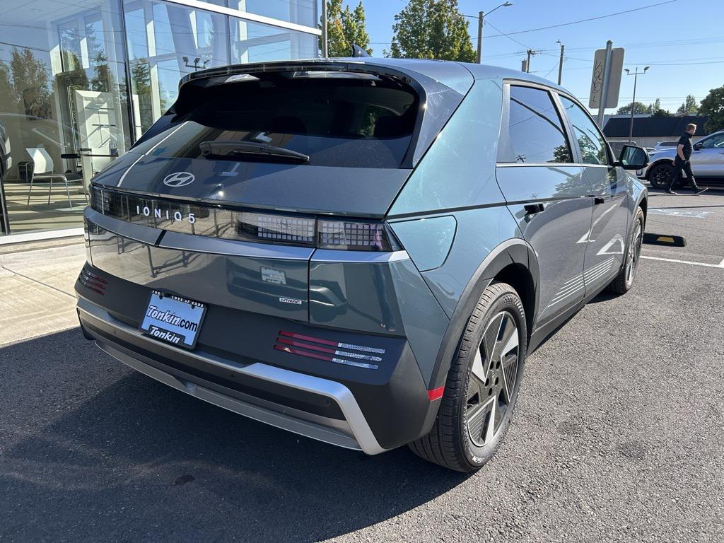 2025 Hyundai Ioniq 5 SE photo 6