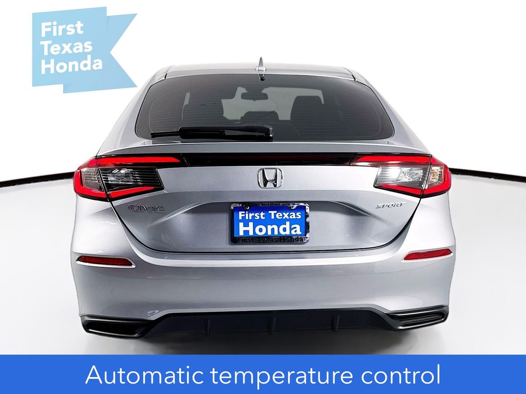 2025 Honda Civic Sport photo 4