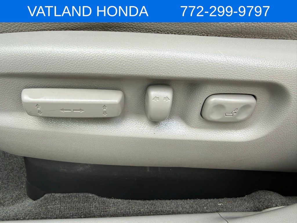 2012 Honda Pilot EX-L photo 25