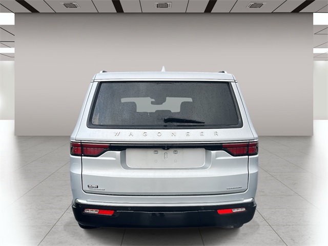 2023 Jeep Wagoneer Series III photo 3