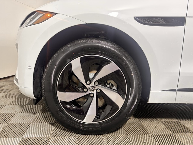 2026 Jaguar F-PACE P250 R-Dynamic S photo 10