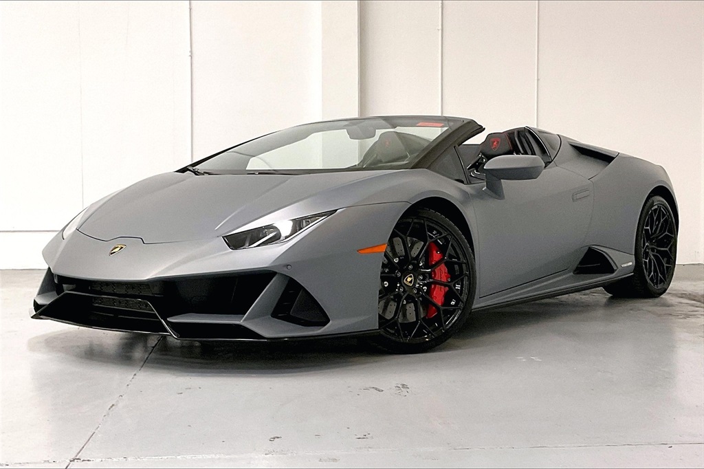 2022 Lamborghini Huracan Evo Base photo 3
