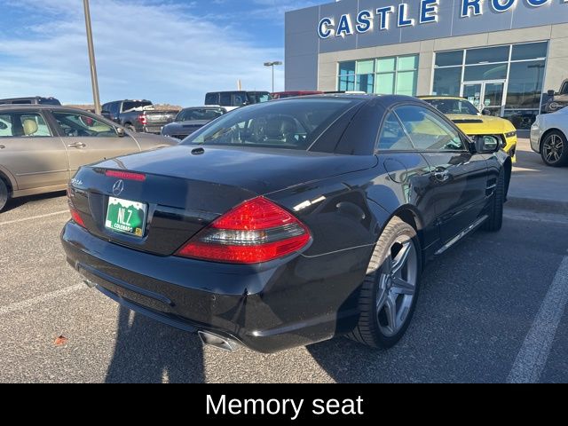 2011 Mercedes Benz SL 550 photo 3