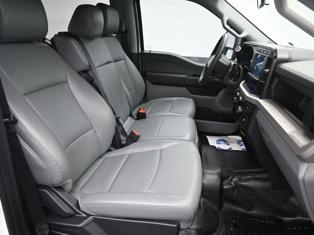 2024 Ford F-250 photo 15