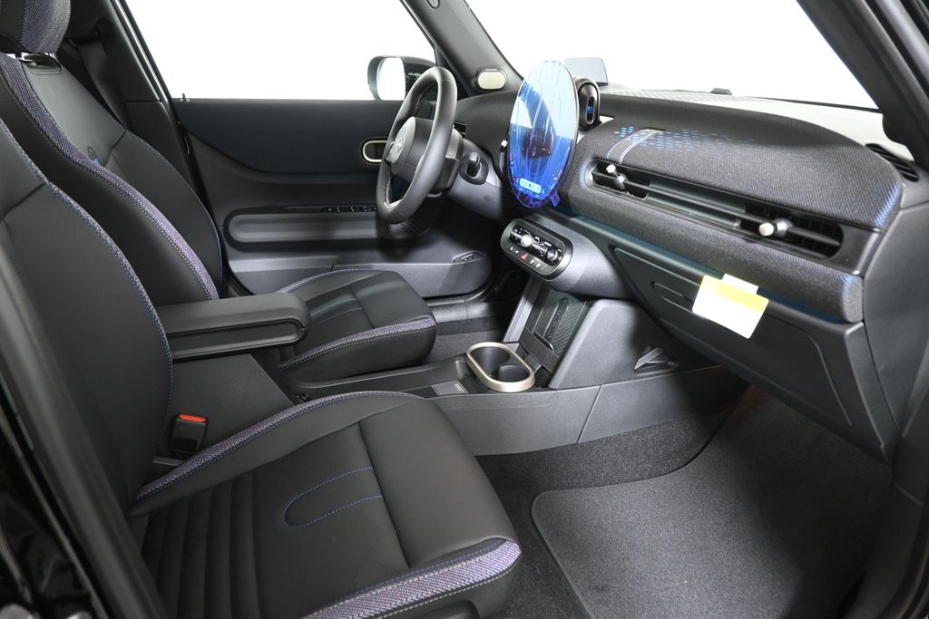 2026 Mini Cooper Hardtop S 4 Door Iconic photo 18