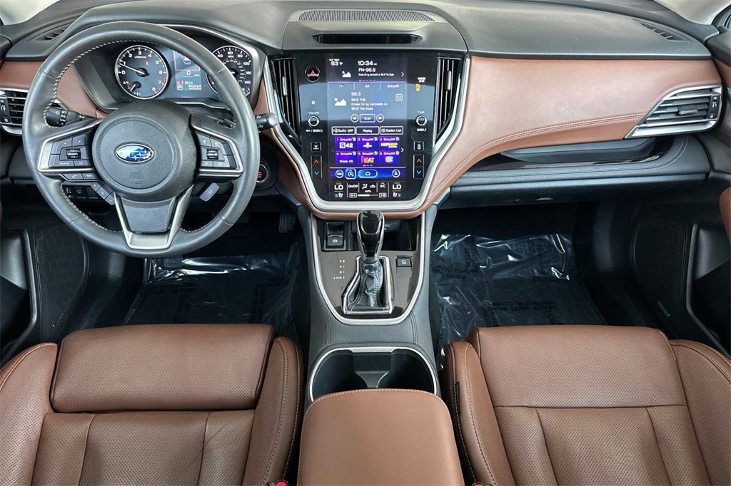 2022 Subaru Outback Touring XT photo 15