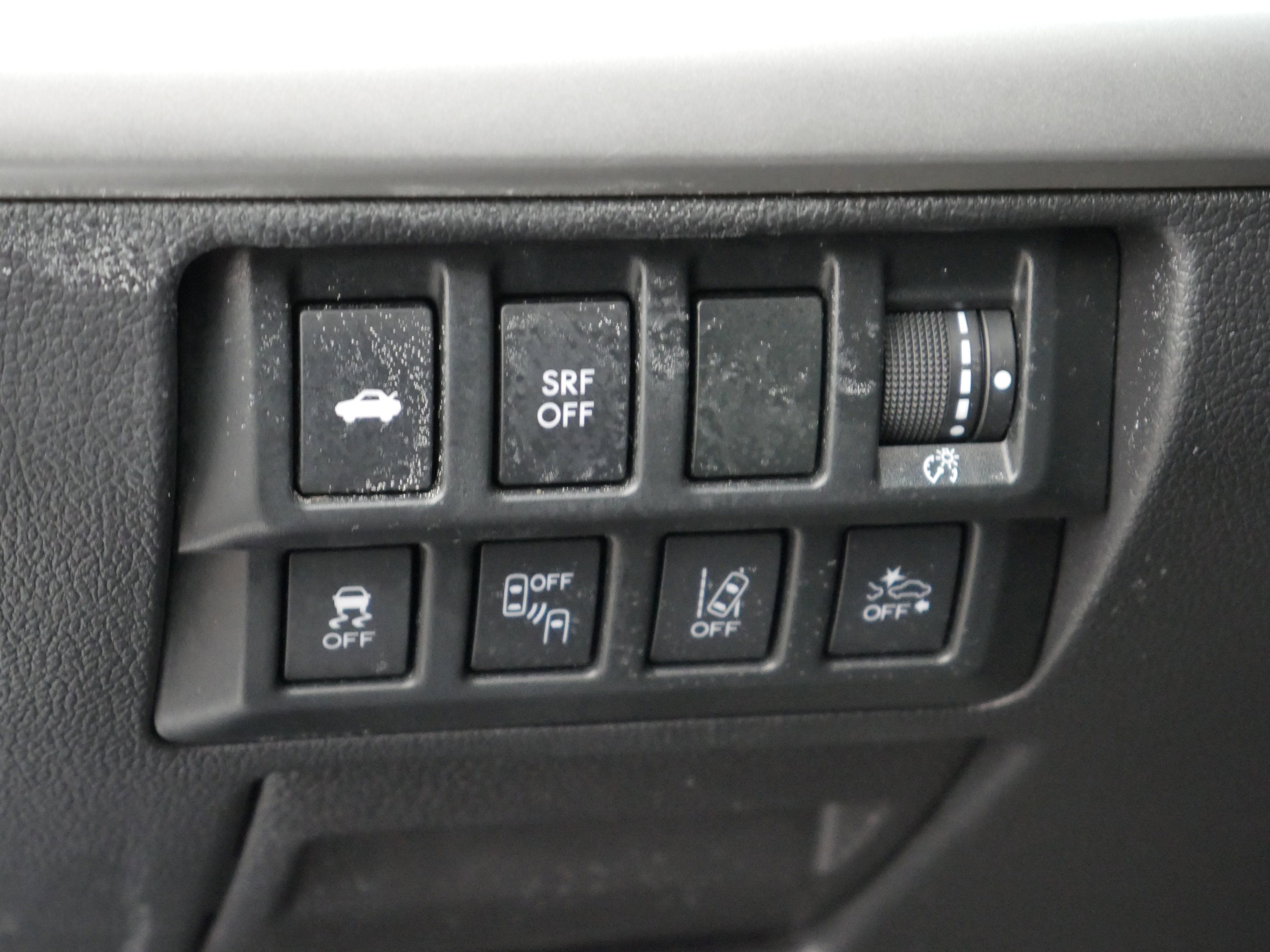 2017 Subaru Legacy Limited photo 2