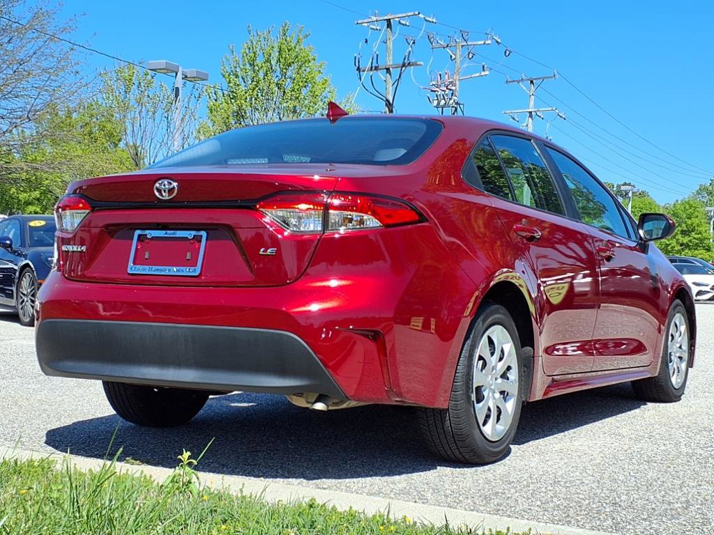 2024 Toyota Corolla LE photo 6