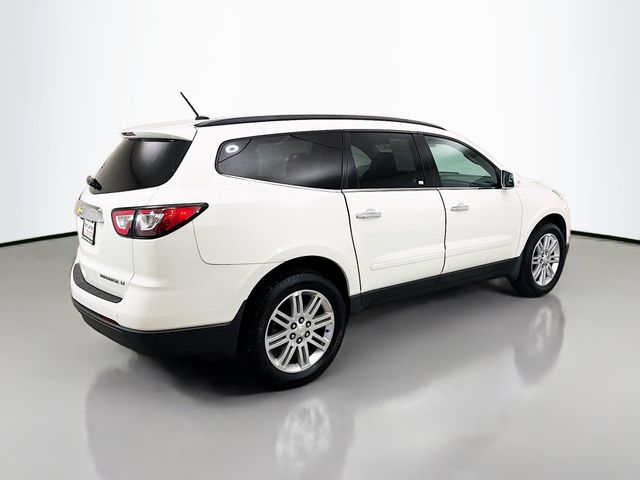 2014 Chevrolet Traverse 1LT photo 4