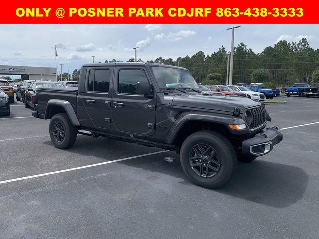 2024 Jeep Gladiator Sport S photo 2