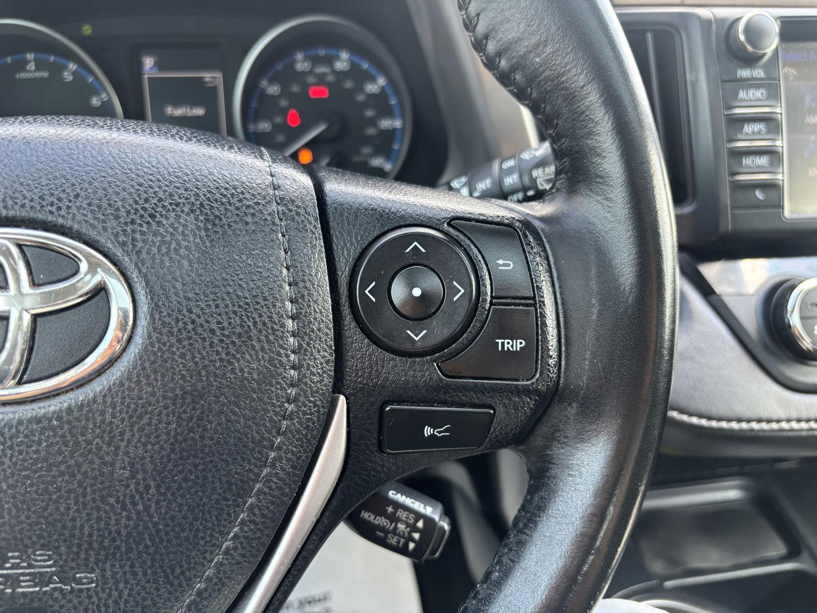 2018 Toyota RAV4 Adventure photo 23