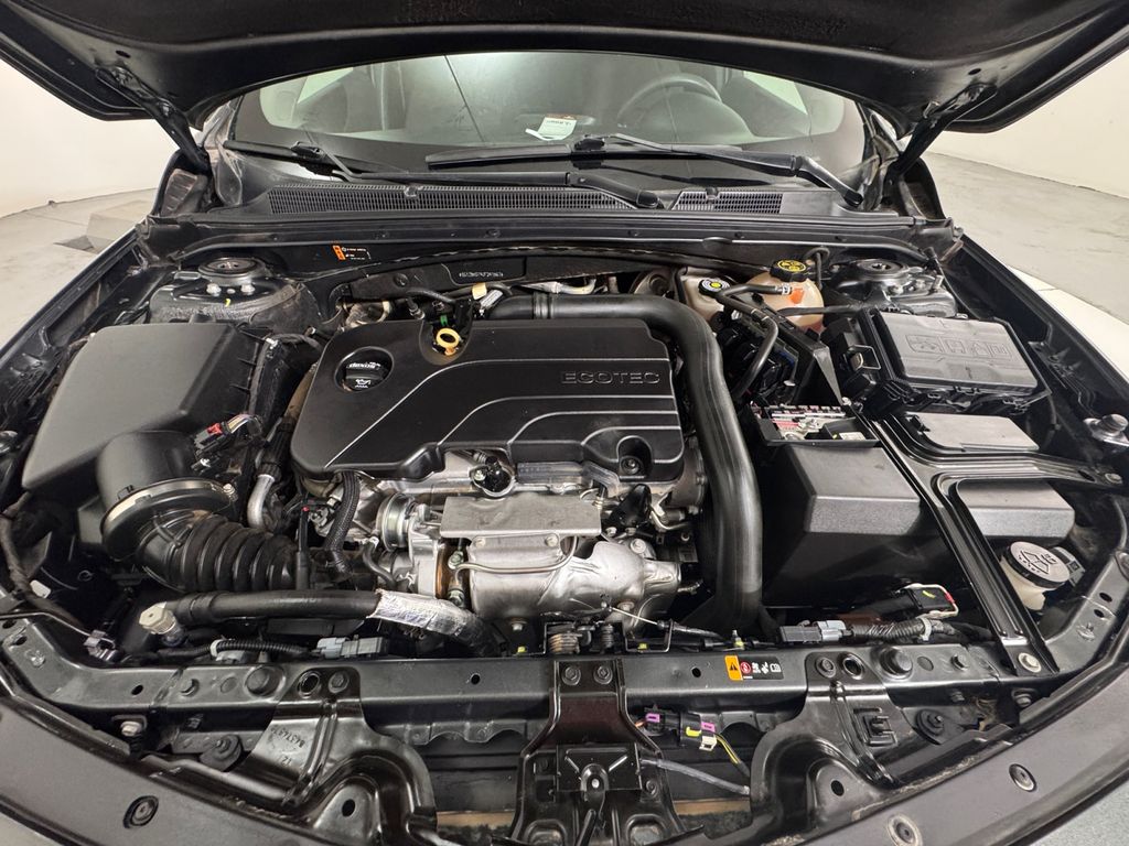 2018 Chevrolet Malibu photo 21