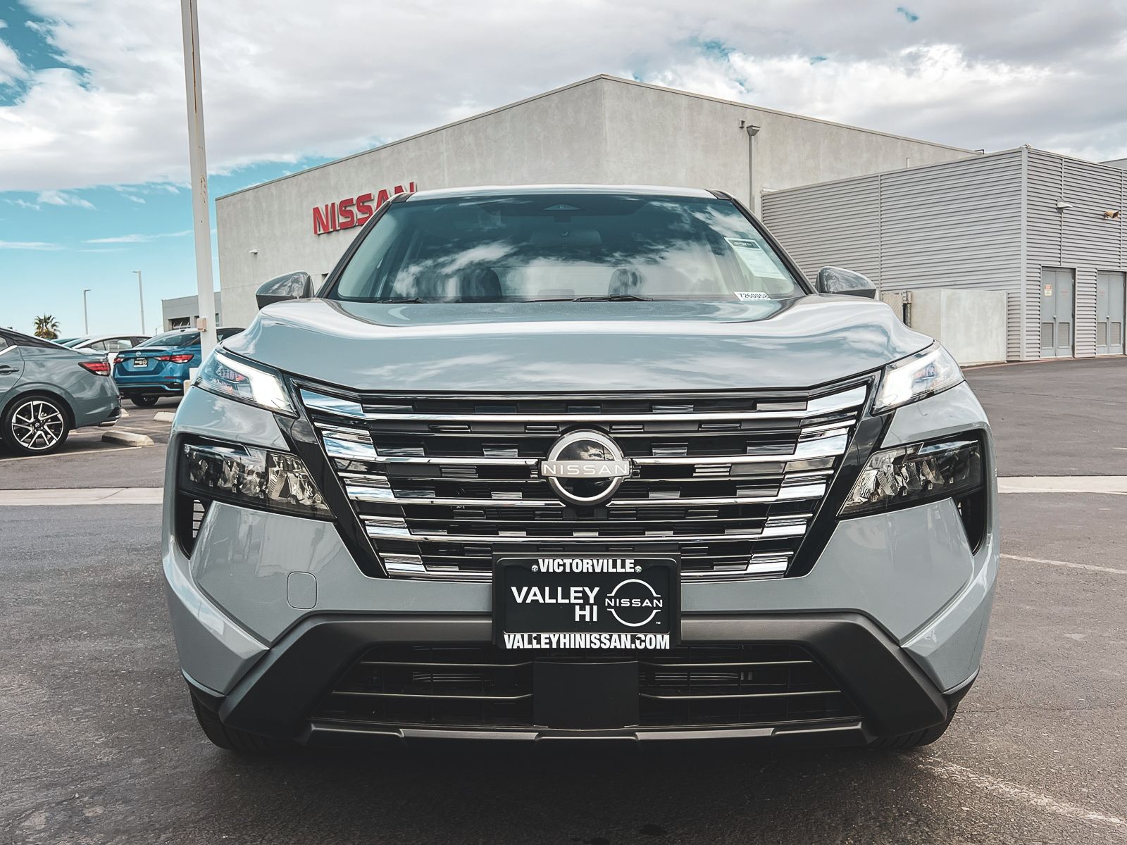 2026 Nissan Rogue SV photo 4