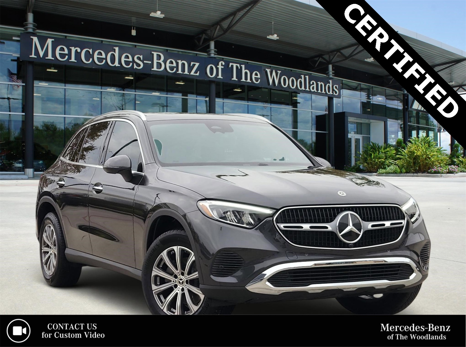 2025 Mercedes-Benz GLC Base's photo