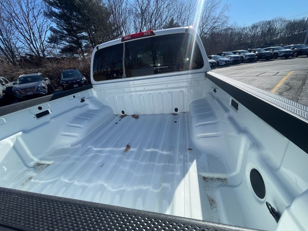 2025 Nissan Frontier SV photo 4