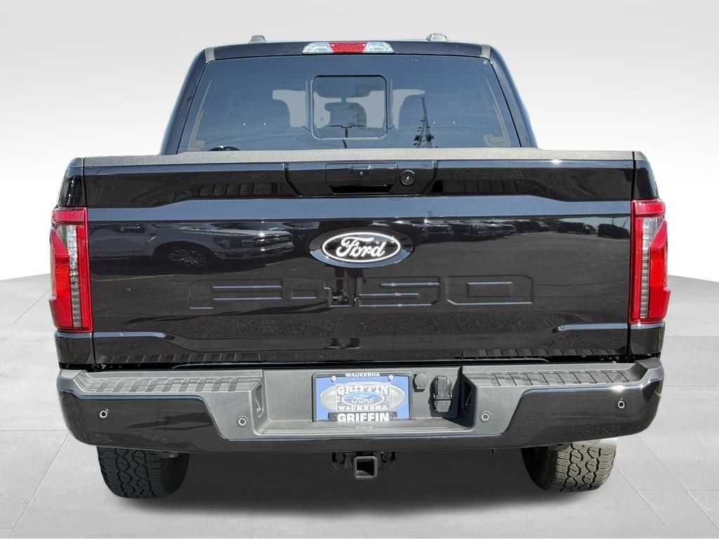 2025 Ford F-150 XLT photo 5