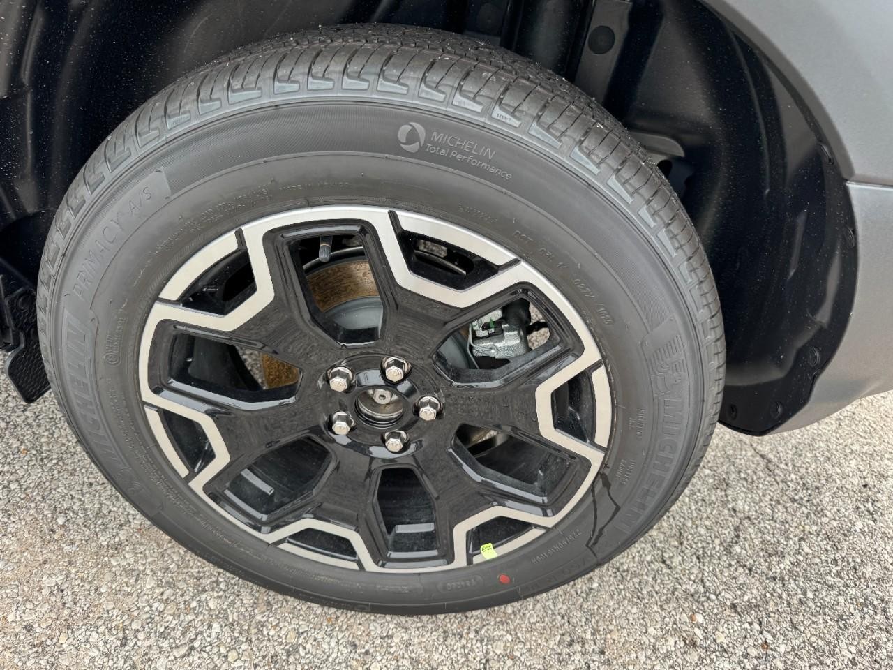 2025 Ford Bronco Sport Outer Banks photo 6