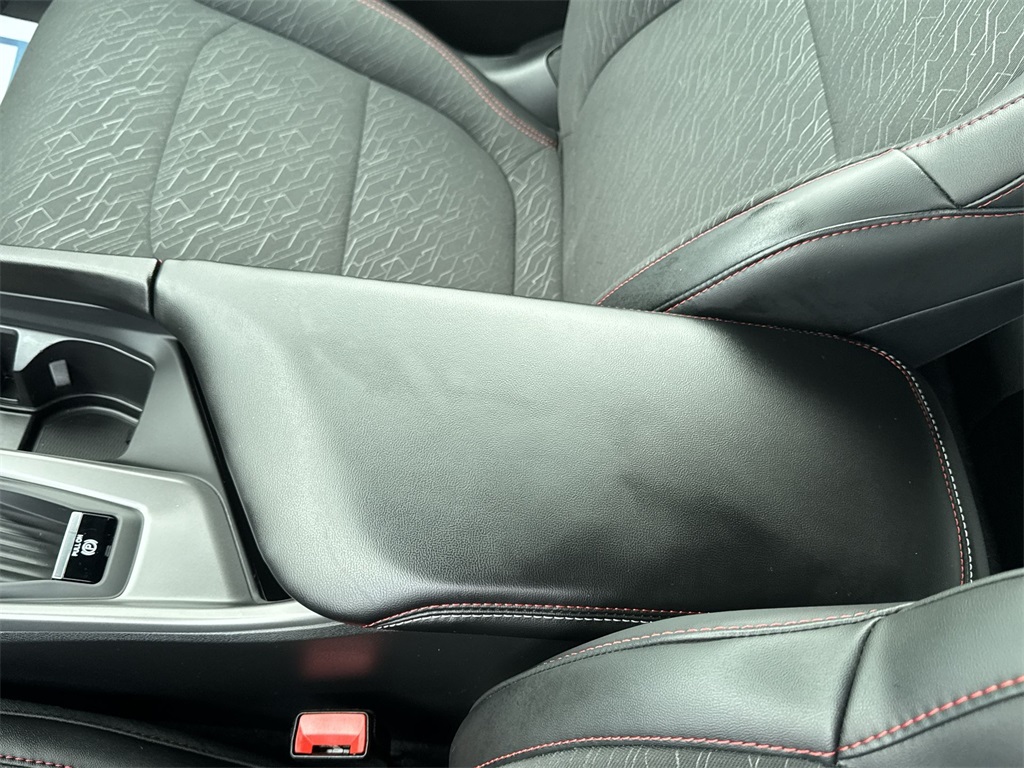 2025 Dodge Charger R/T photo 27