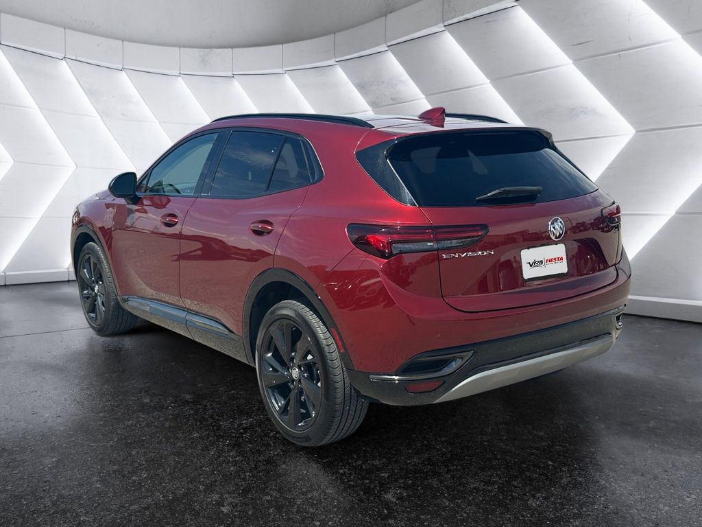 2023 Buick Envision Essence photo 6