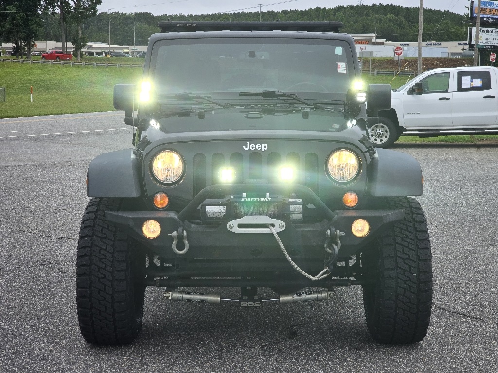 2016 Jeep Wrangler Unlimited Rubicon photo 21