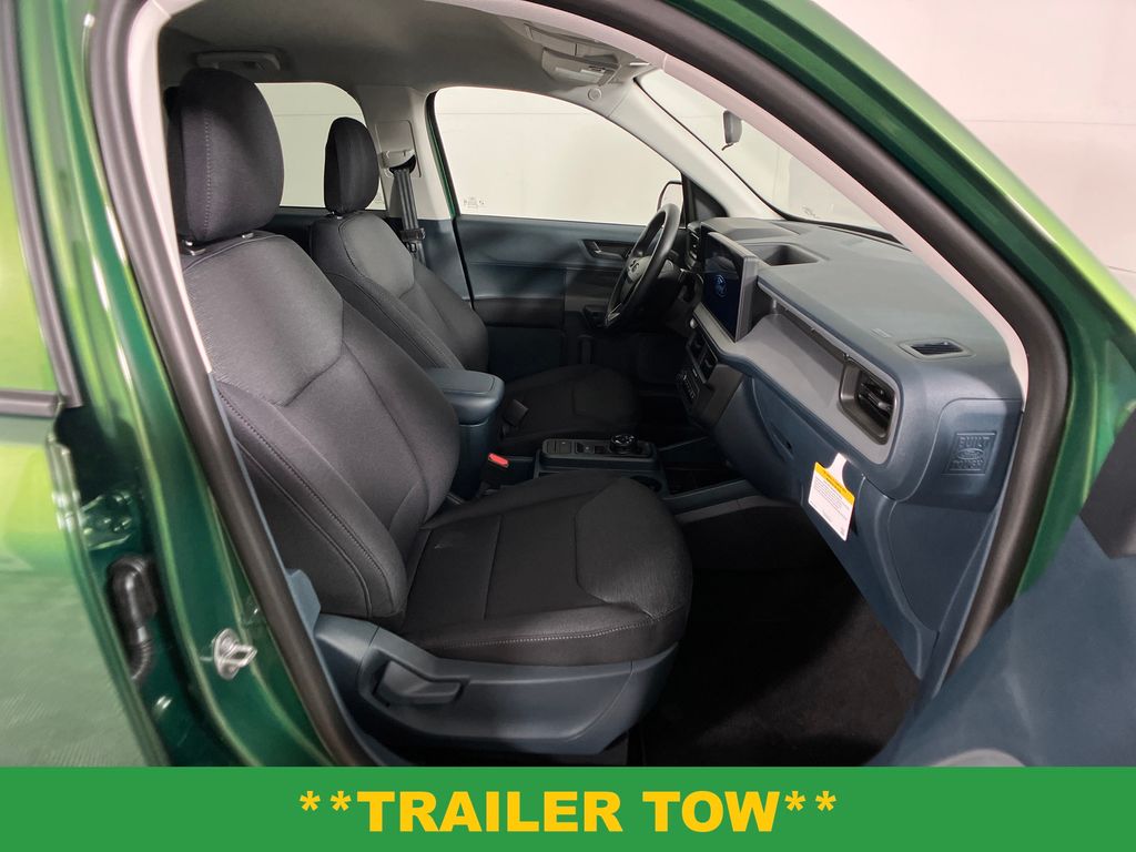 2025 Ford Maverick XL photo 3