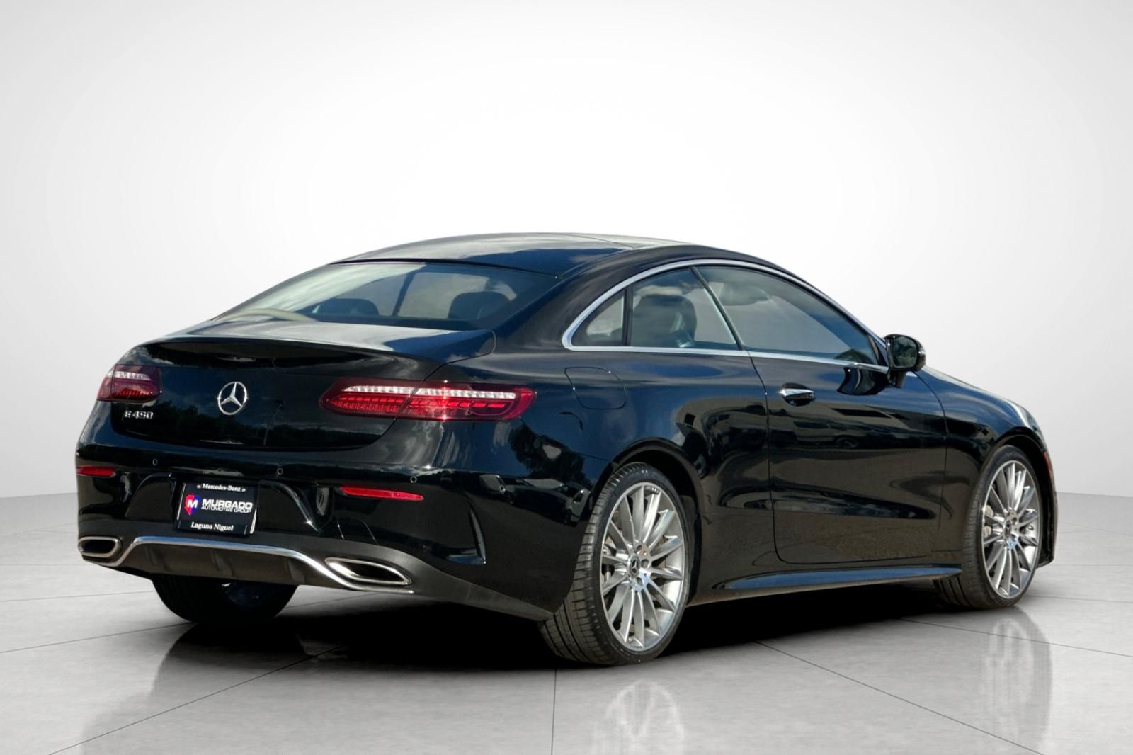 2022 Mercedes Benz E 450 Coupe photo 2