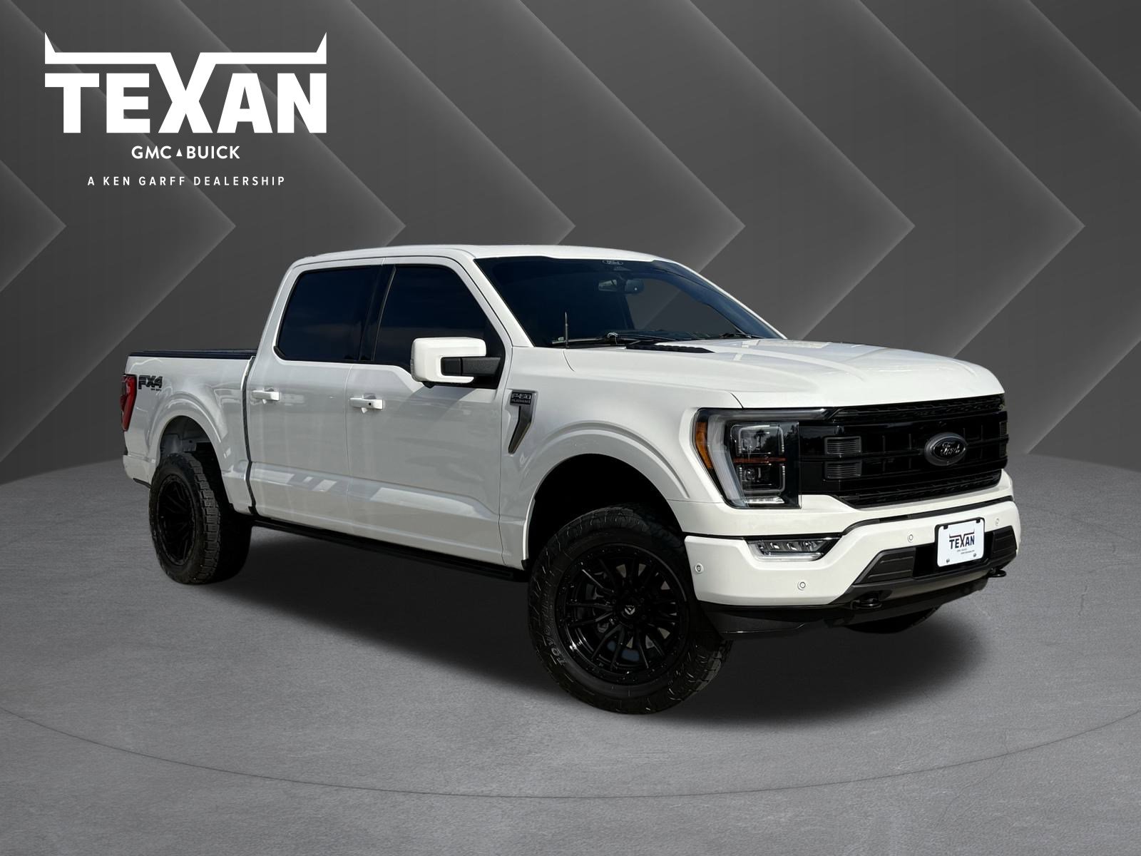 2022 Ford F-150 Platinum's photo