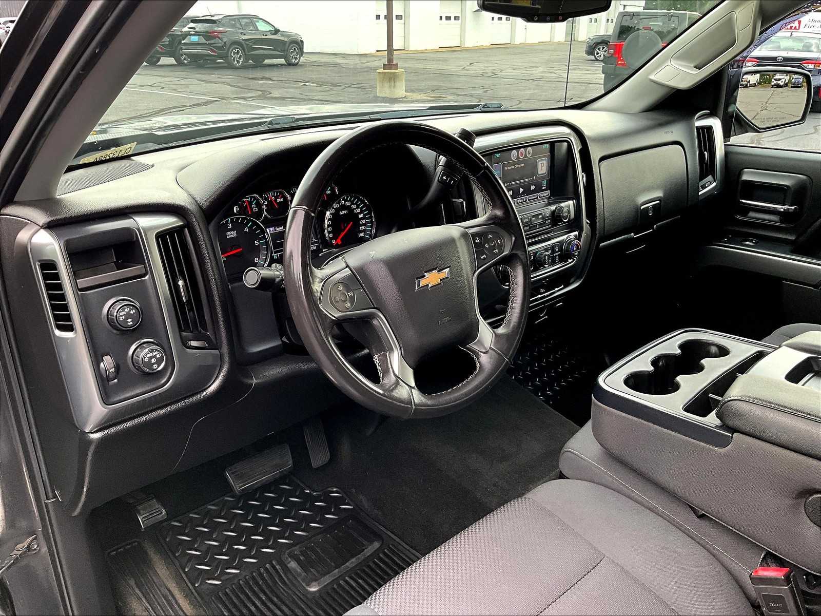 2016 Chevrolet Silverado 1500 LT photo 8