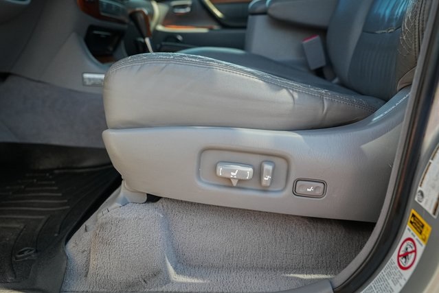 2006 Lexus LX 470 photo 13
