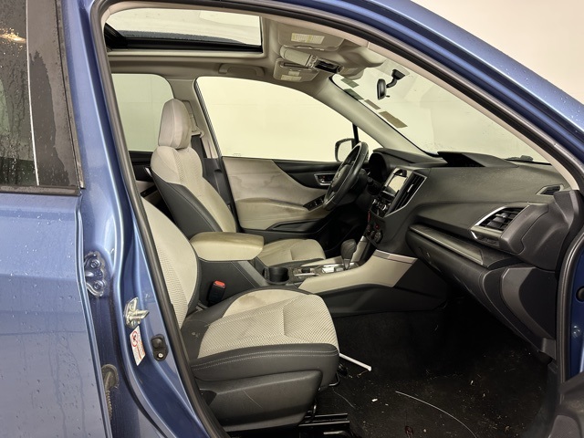2020 Subaru Forester Premium photo 13