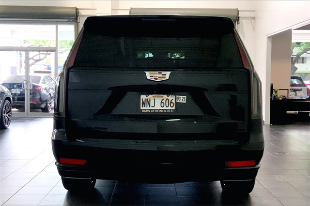 2022 Cadillac Escalade Sport Platinum photo 4