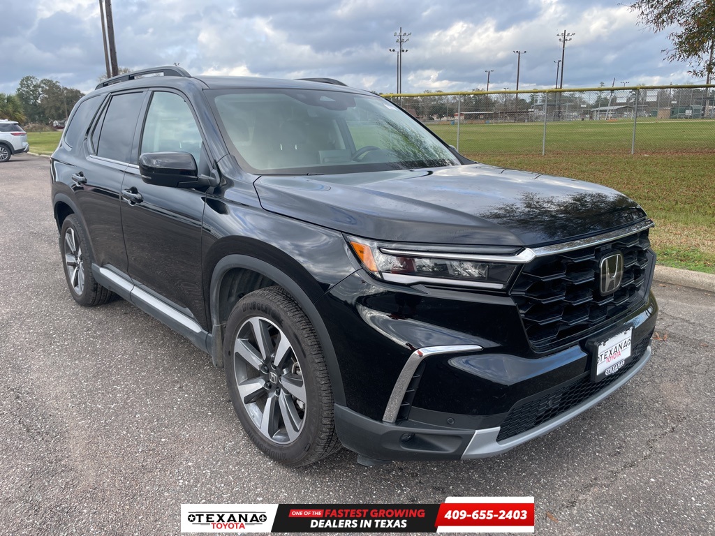 2025 Honda Pilot Touring's photo