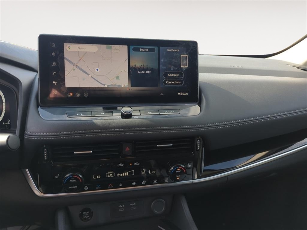 2024 Nissan Rogue SL photo 14