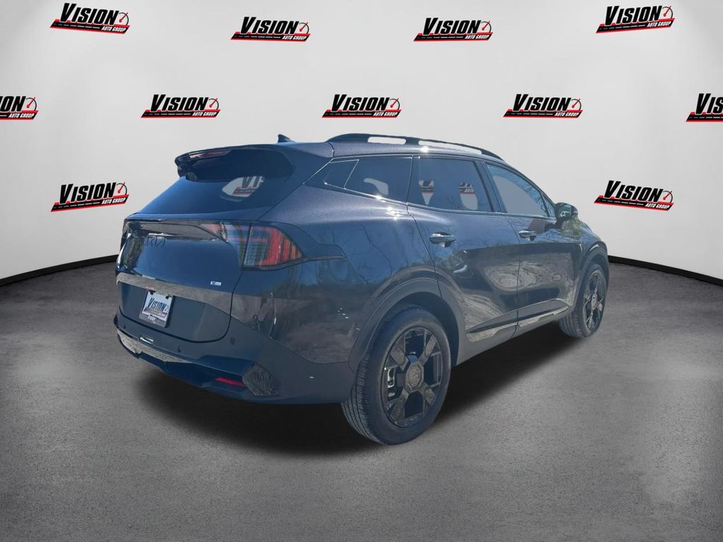 2026 Kia Sportage X-Line photo 3