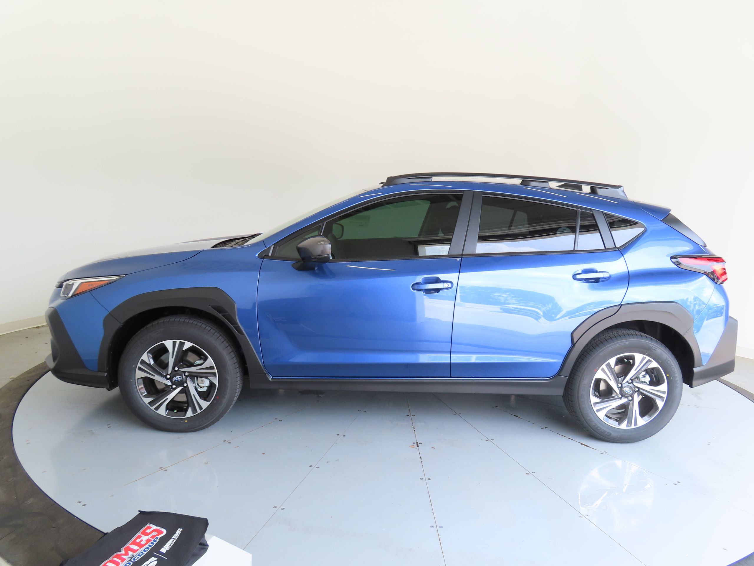 2025 Subaru Crosstrek Premium photo 6