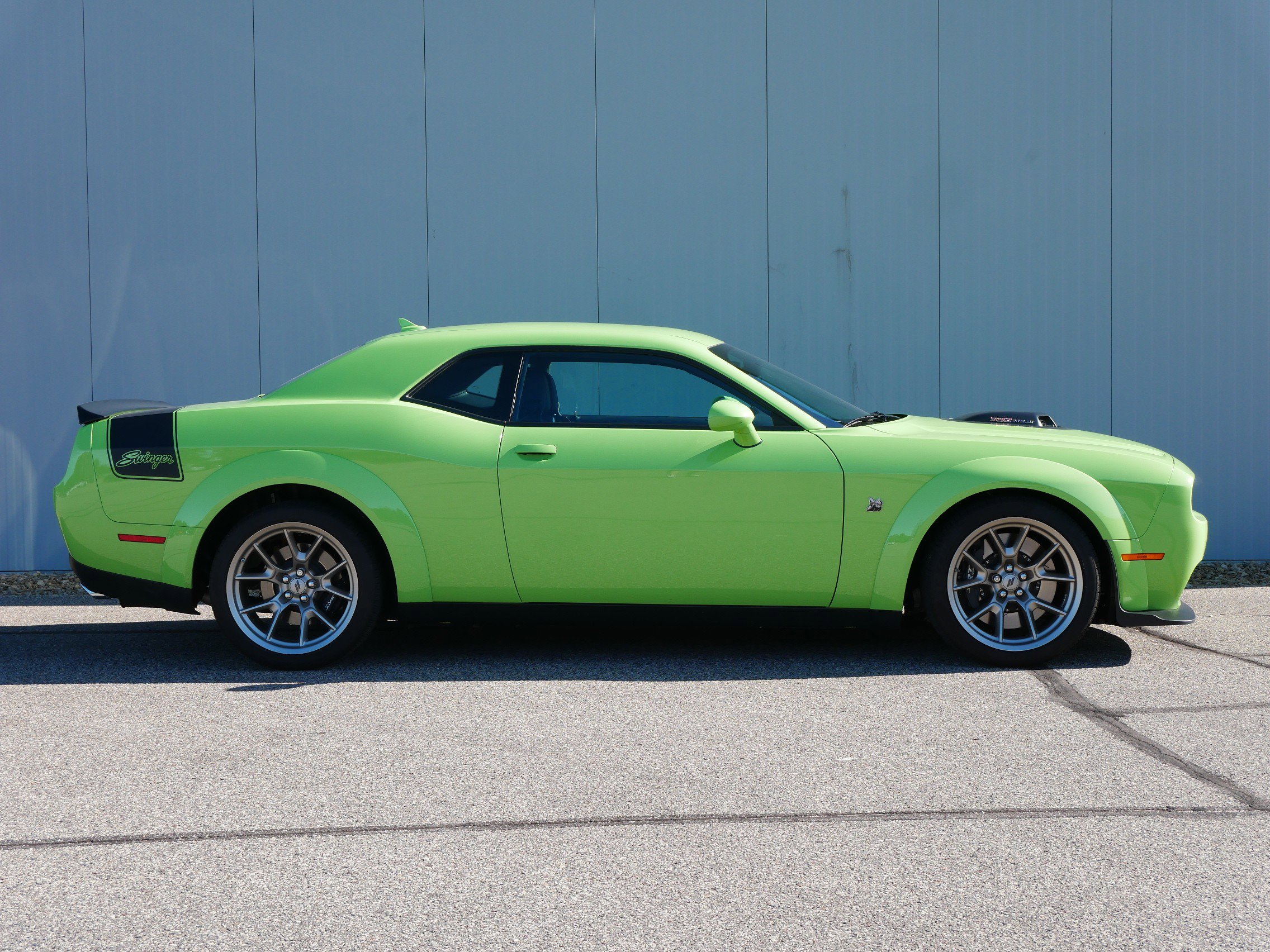 2023 Dodge Challenger R/T Scat Pack Widebody photo 6