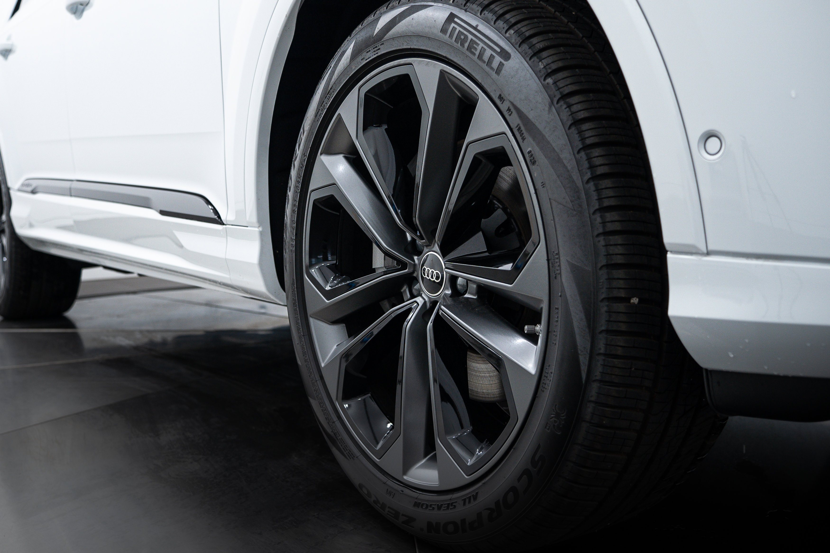 2025 Audi Q7 Premium Plus photo 17