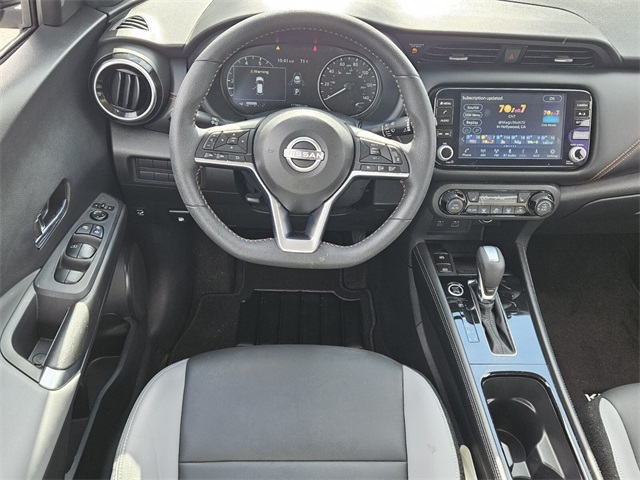2024 Nissan Kicks SR photo 4