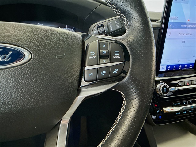 2023 Ford Explorer ST photo 33
