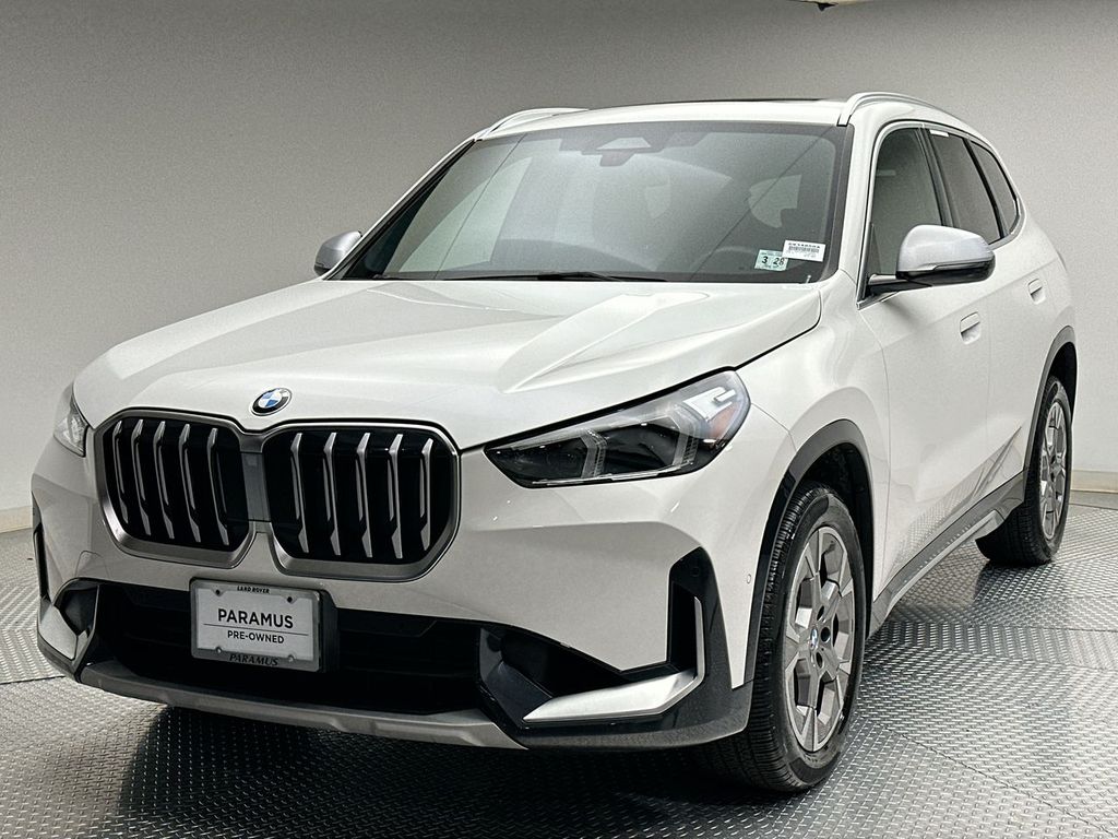 2023 BMW X1
