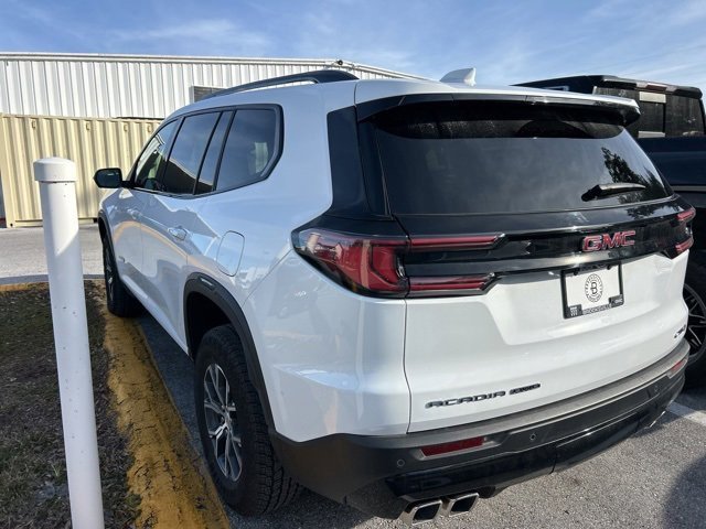 2024 Gmc Acadia AT4 photo 3