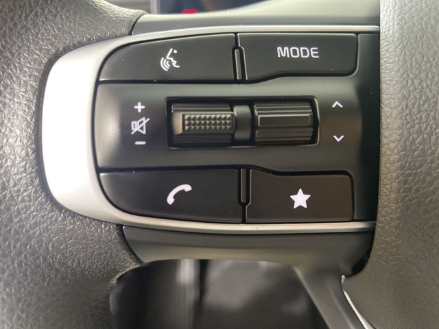 2026 Kia K5 LXS photo 22