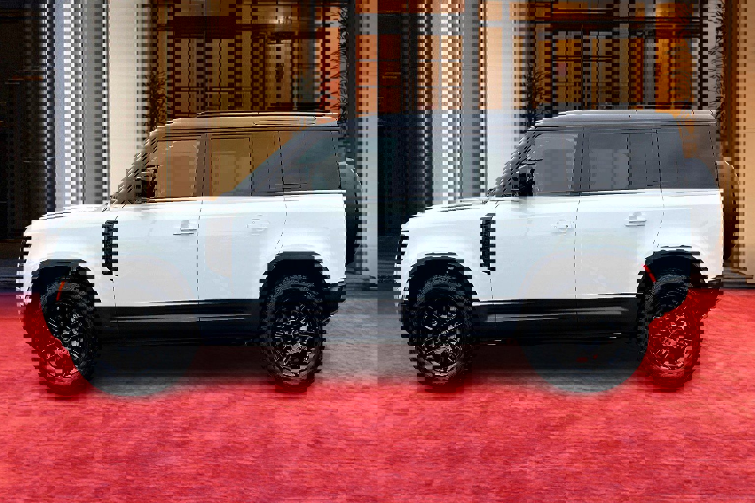 2025 Land Rover Defender 110 S photo 3