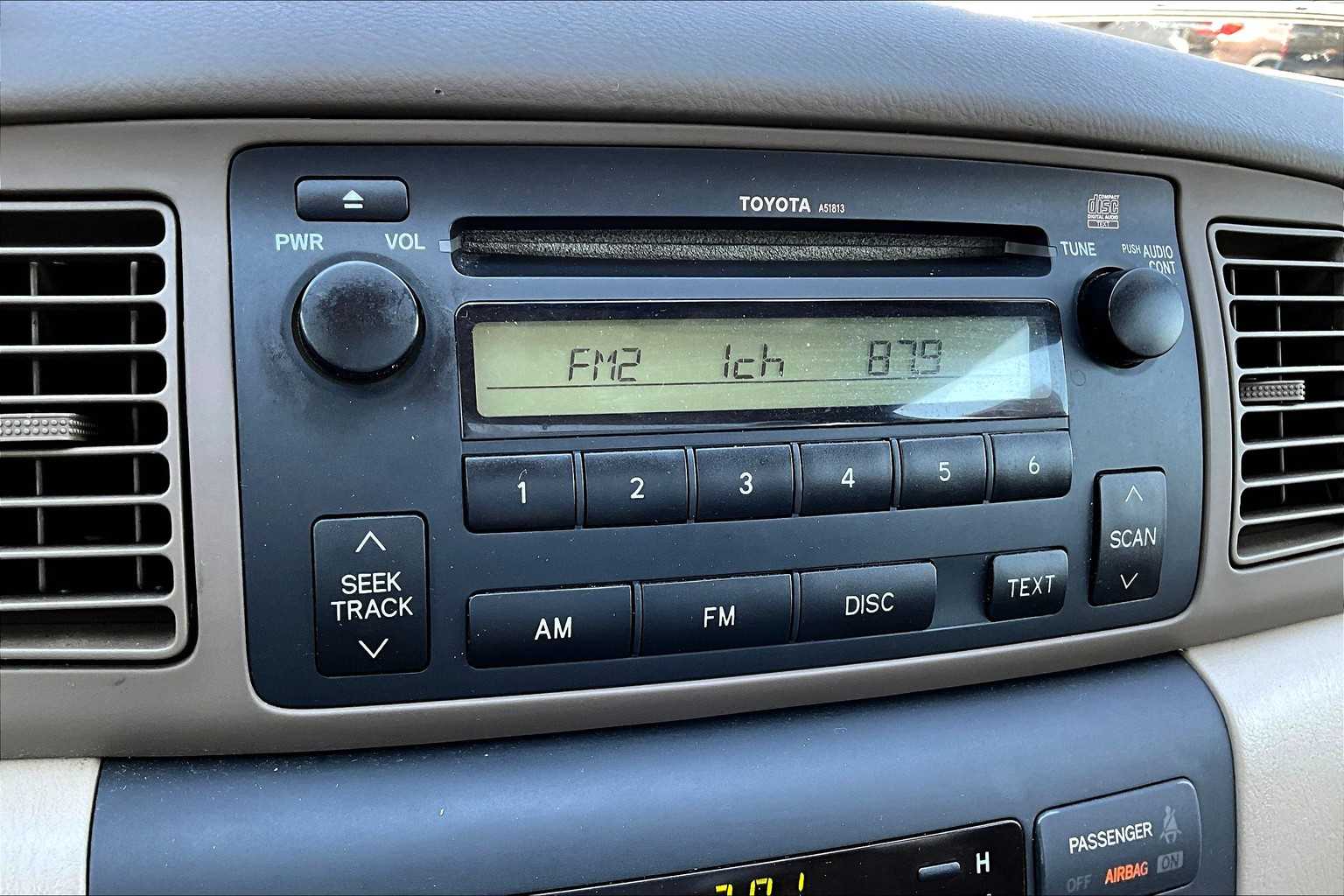 2008 Toyota Corolla CE photo 25