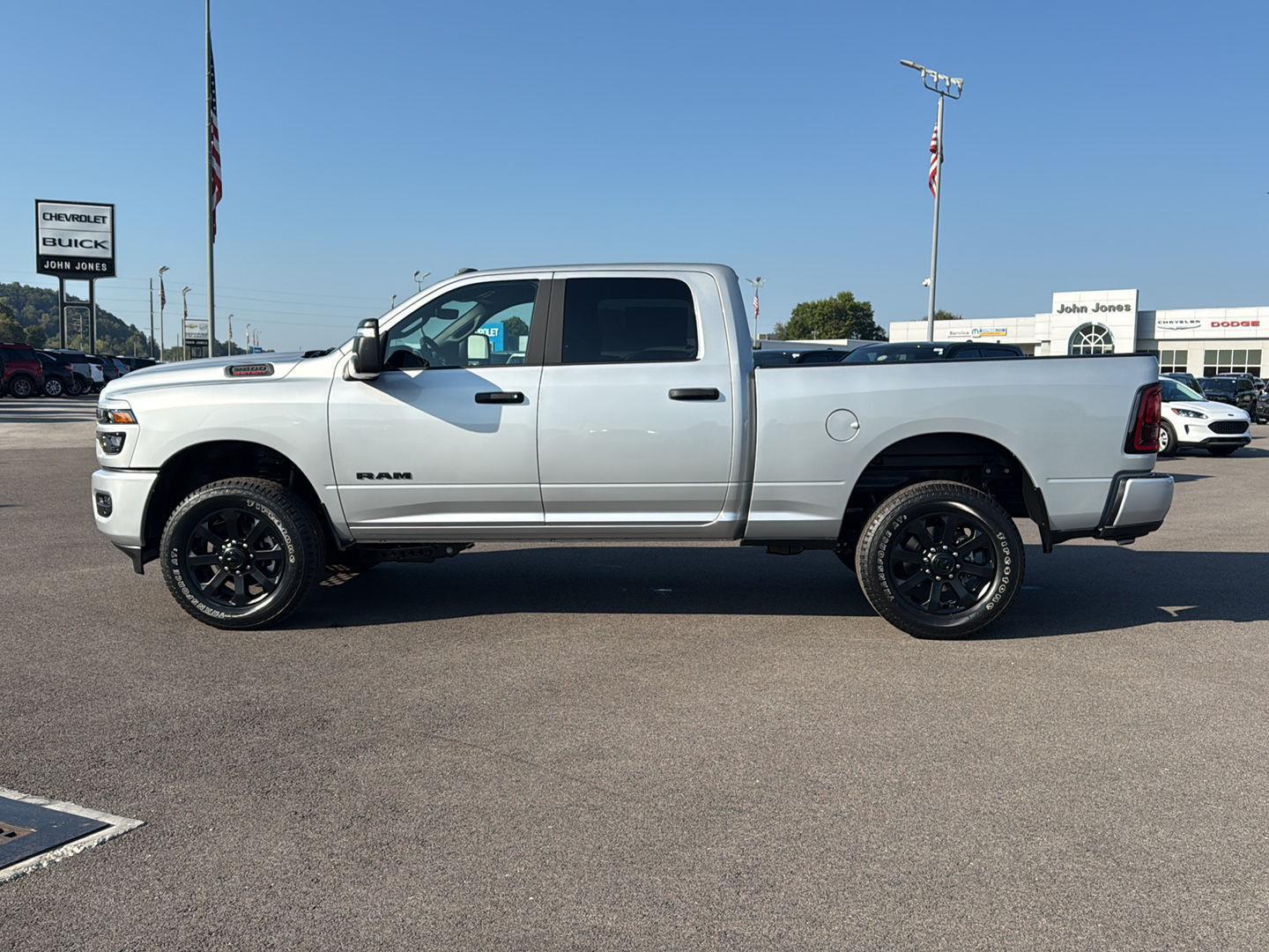 2026 Ram 2500 Big Horn photo 3