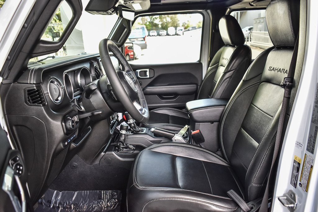 2022 Jeep Wrangler Unlimited Sahara 4xe photo 15