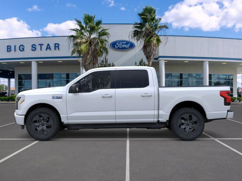 2025 Ford F-150 Lightning photo 3